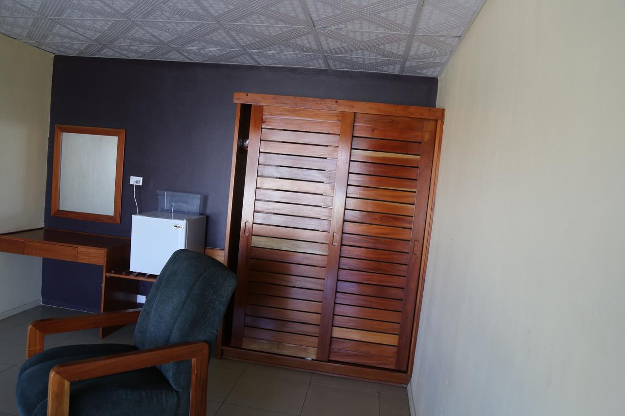 Funworld Plaza Hotel Nadi Esterno foto